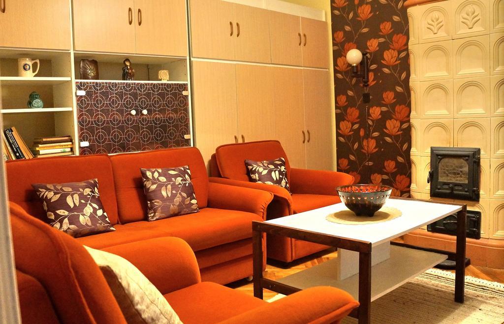 Hajnal Apartman Villa Gyula Luaran gambar